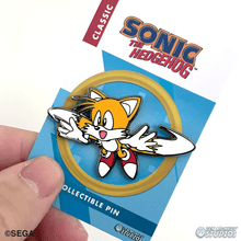 Load image into Gallery viewer, Flying Tails: Classic Sonic The Hedgehog Collectible Pin
